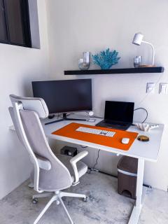 Kaleidoscopic Apartment - - 3