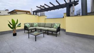 Rooftop Serenity Apartment - Budapest - 9