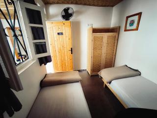 BigBlue Surf Experience Hostel - 1