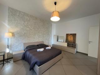 Modernità e Comfort, 150mq Penthouse 3 bedr - Bergamo - 4