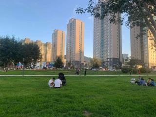 Tsengeldekh:Cozy 1 BR Apt•Queen bed•Naadam stadium - 2
