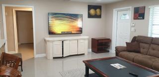 Beach Anchor Palm - West Palm Beach - 6