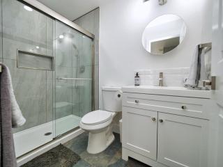 Molivu Homes 2BR - PetFriendly, W-D, Backyard - San Jose - 7