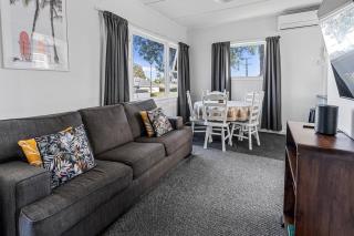 Holiday Home on Iconic Tay St Location 3 bedrooms - Mount Maunganui - 7
