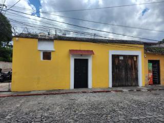 El Santuario - Antigua Guatemala - 0