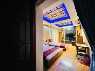 King Hotel Kitchen - Ho Chi Minh - 2