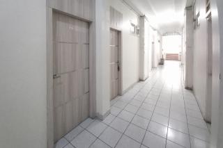 RedDoorz Syariah at Hotel Linda Pekanbaru - Pekanbaru - 1