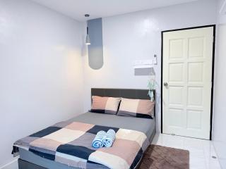 Near TC Beach Alor Akar 4R3B fully AC Town area - 5