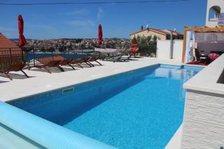 Heated swimming pool, stunning sea view terrace a7, - Trogir - 7