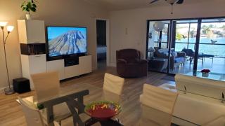 Beach Lake Paradise - Super Location! - 8