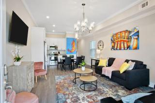 Stylish Home Uniquely Designed near French Quarter - 0