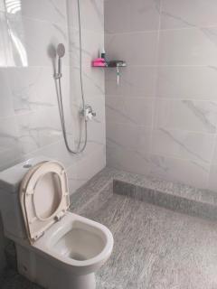 Spacious Home ideal for Families - 6