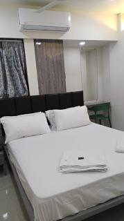 Hotel Sai Nidhi Residency - Thane - 2