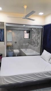 Hotel Sai Nidhi Residency - Thane - 1