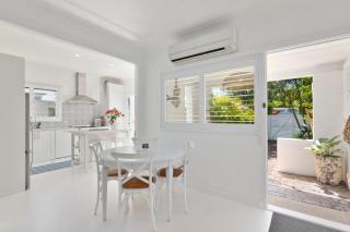 Avalon Beach Cottage, private, 150m to the beach! - Avalon - 3