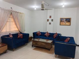 Lovely 2-Bedroom Apartment - Lahore - 2