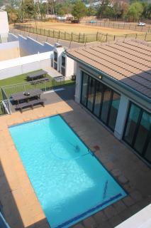 Central Modern 2 Bedroom Apartment Wifi Netflix - Joanesburgo - 0
