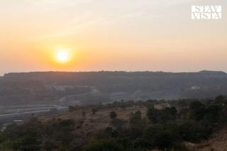 StayVista at Ridgewood Mansion with Infinity Pool - Pune - 9