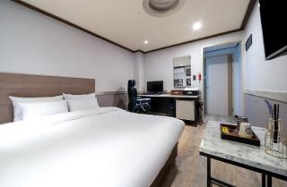 Ssum Hotel Suwon - Suwon - 6
