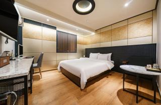 Ssum Hotel Suwon - Suwon - 3