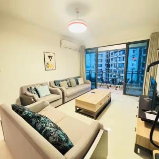 Seaview 3B2R Cozy 10pax Forest City Near Tuas - 0