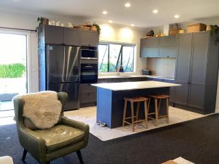 Pool, Spa pool, Private, Modern, Clive! - Clive - 4