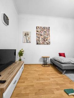 Near Taborstrasse 2Bedrooms for 4 - 3