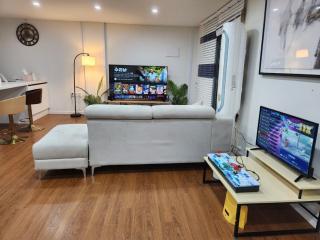 Paju Heyri Hills Modern House - 9