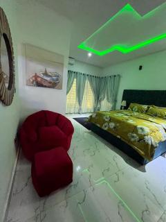 Tokyo - Lagos - 3