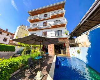VPlus Hotel - 8