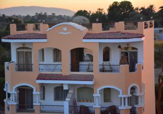 Aton Apartment, Luxor Resort, Minutes from City Center - Luxor - 8