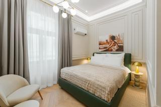 Charming Classic Apartment in City Center - Cluj-Napoca - 6