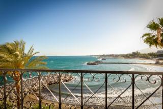 MARBELLA BANUS SUITES - Harbour Seafront Apartment - Marbella - 4