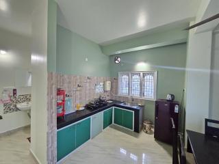 URBAN HOME-A Green View 1BHK Apartment - Guwahati - 9