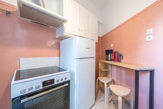 Comfortable apartment With Private Yard - Atene - 9