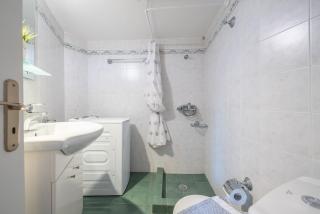 Comfortable apartment With Private Yard - Atene - 8