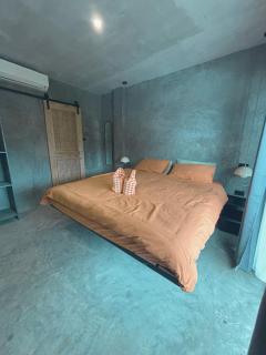 Coconut Home - Room 2 - 0