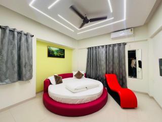 Hotel Yellow House- Shivneri Park Road, Baner, Pune - Pune - 1