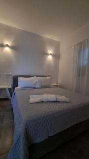 Barewake's Place 2 Modern Cycladic Apt and Seafront View South Paros - Aliki - 1