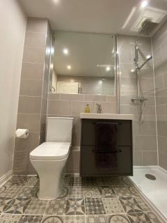 Your Home From Home Near ExCel Private Parking - London - 3