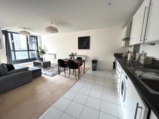 O2 & excel zone 2 sleeps 6 - Londra - 3