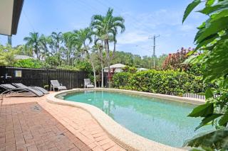 Palm Cove House in Trivia - 9