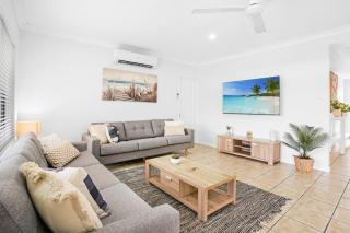 Palm Cove House in Trivia - 8