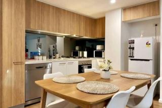 Modern 2BR Apt Adelaide CBD with Pool-Gym-BBQ - 4