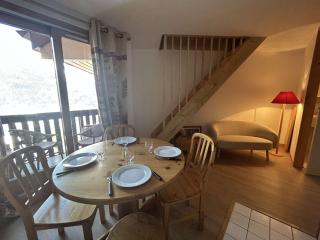 Duplex cosy 4/6 pers, proche télésiège et commerce, pkg couvert, casier à ski – Méribel - FR-1-180-554 - Les Allues - 8