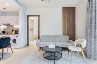 STAY BY LATINEM Luxury 2BR Holiday Home CV A2802 near Burj Khalifa - Dubai - 2