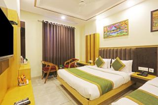 Hotel Aman Imperial Just a Minute Away From New Delhi Railway Station and Connaught place - 0
