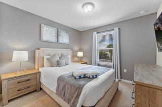 117 JW - Luxury 5BR Townhome Private Pool & Resort Fun - 5