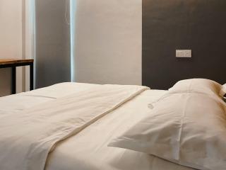 The Hideaway ROOMah - 4