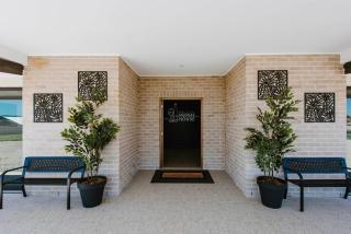 Mudgee House - Grand Serenity for Gather & Play - Mudgee - 3